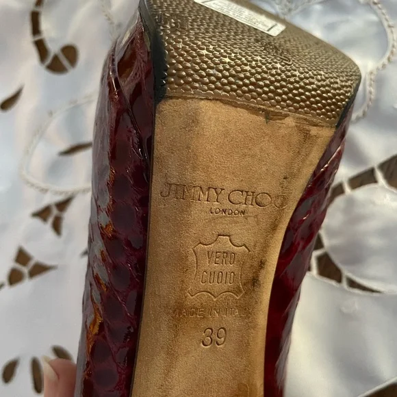 Croc-Embossed Heels - Picture 10 of 12